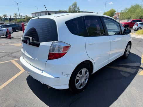 Used 2011 Honda Fit image 5