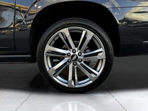 Used 2025 Cadillac Escalade ESV Sport w/ Touring Package AWD/4WD image 57