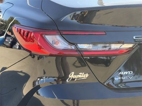 Used 2025 Toyota Camry LE image 6