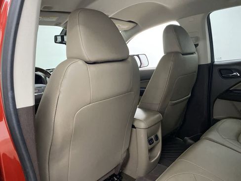 Used 2016 GMC Canyon SLT w/ Driver Alert Package image 16