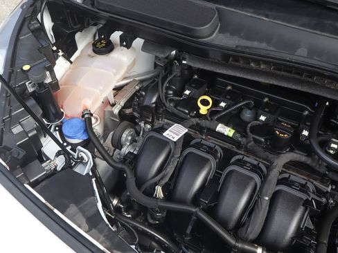 Used 2021 Ford Transit Connect XL FWD image 16