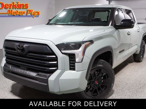 Used 2024 Toyota Tundra SR5 w/ SR5 Premium Package image 1