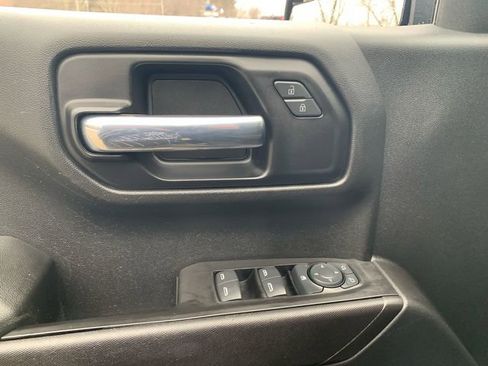 Used 2020 Chevrolet Silverado 1500 Custom w/ Rally Edition image 18