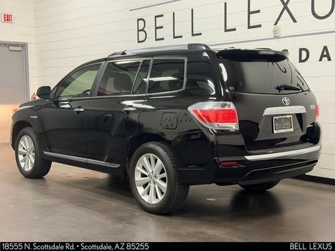 Used 2013 Toyota Highlander Limited AWD/4WD image 7