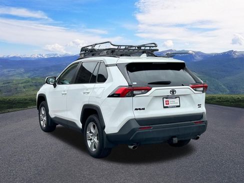 Certified 2022 Toyota RAV4 XLE AWD/4WD image 3
