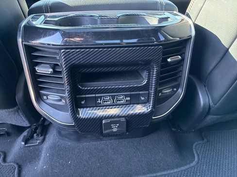 Used 2019 RAM 1500 Laramie image 23