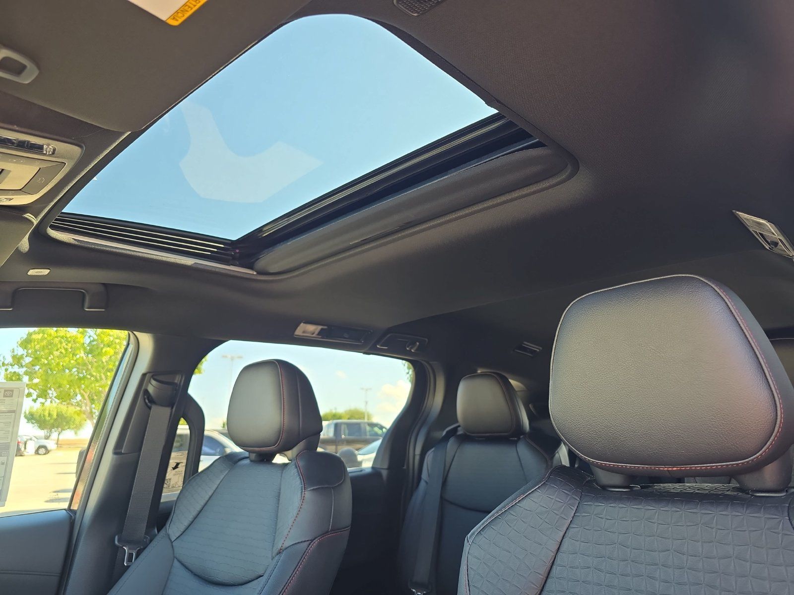 New 2026 Toyota Sienna XSE AWD/4WD image 26