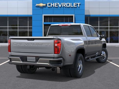 New 2026 Chevrolet Silverado 3500 LT AWD/4WD image 4