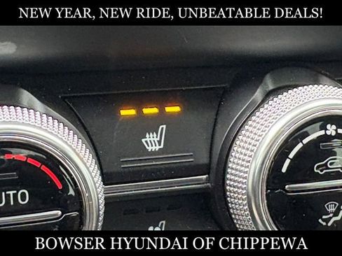 Used 2023 Genesis G70 2.0T w/ Sport Prestige Package image 17