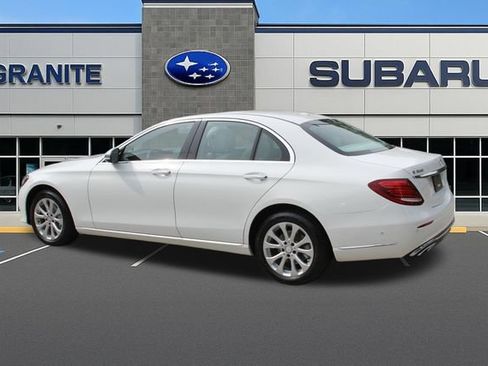 Used 2017 Mercedes-Benz E 300 4MATIC image 7