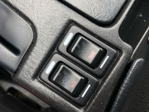 Used 2001 Nissan Maxima GLE w/ (W08) Meridian Edition Pkg image 23