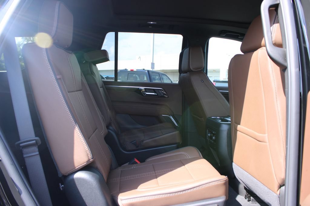 New 2026 Chevrolet Tahoe High Country AWD/4WD image 37