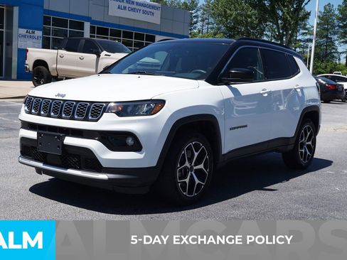 Used 2025 Jeep Compass Limited AWD/4WD image 5