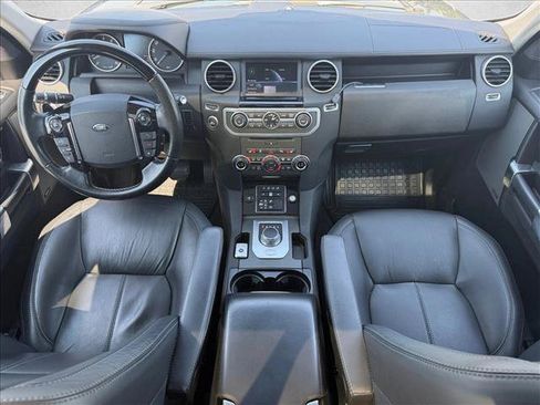 Used 2016 Land Rover LR4 HSE LUX AWD/4WD image 19