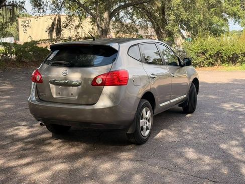 Used 2013 Nissan Rogue S FWD image 3