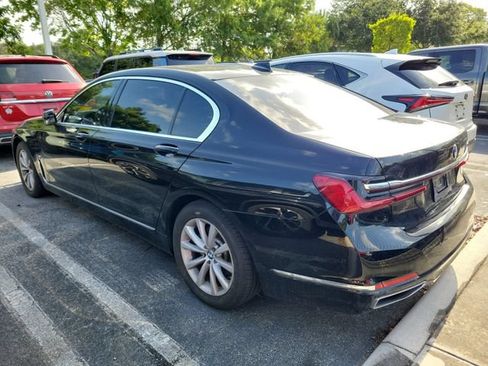 Used 2021 BMW 740i RWD image 4