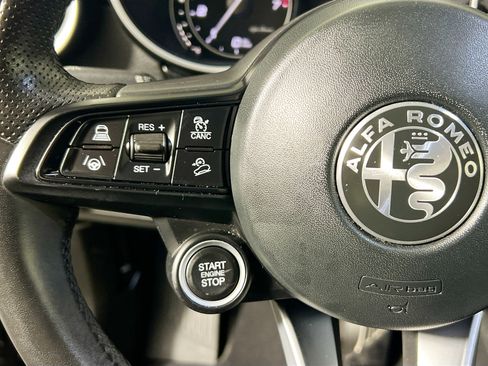 Used 2022 Alfa Romeo Stelvio Ti w/ Active Assist Plus Package image 18