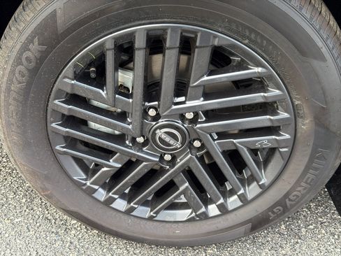 New 2026 Nissan Sentra SV w/ SV Convenience Package image 8