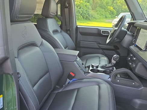 New 2025 Ford Bronco Badlands AWD/4WD image 35