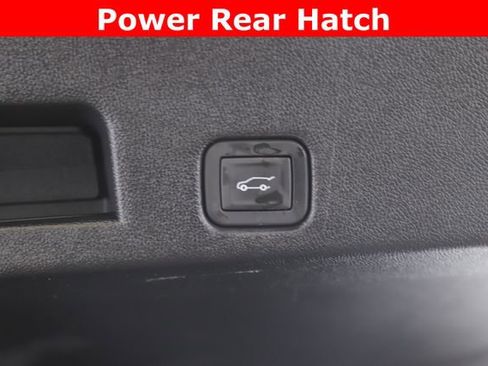 Used 2026 Chevrolet Traverse LT w/ Midnight/Sport Edition image 29