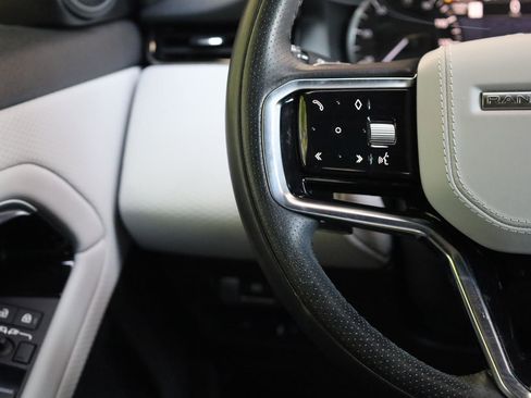 Used 2023 Land Rover Range Rover Evoque R-Dynamic S image 33