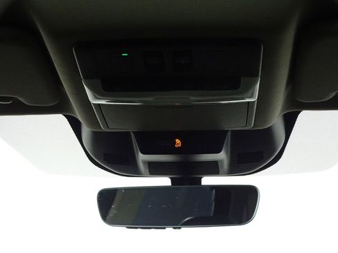 Used 2023 Nissan Rogue Platinum image 30