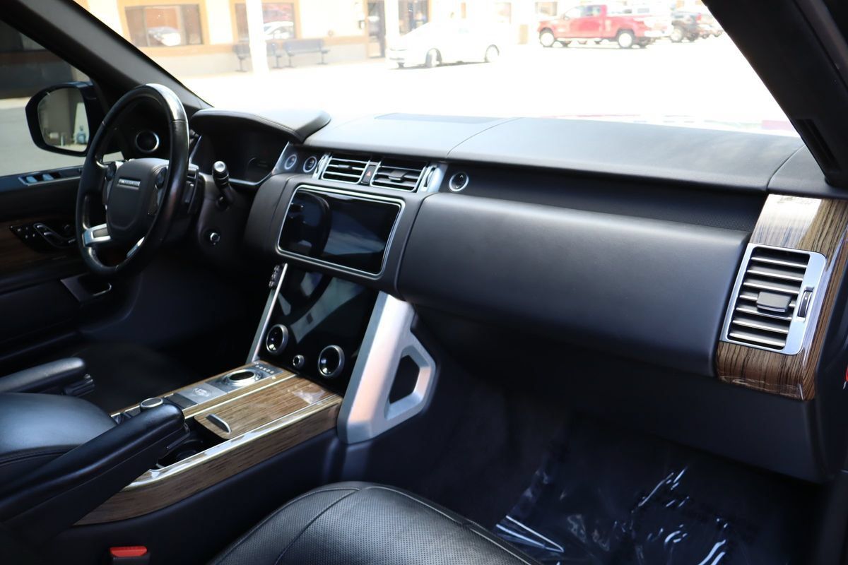 Used 2019 Land Rover Range Rover HSE AWD/4WD image 18