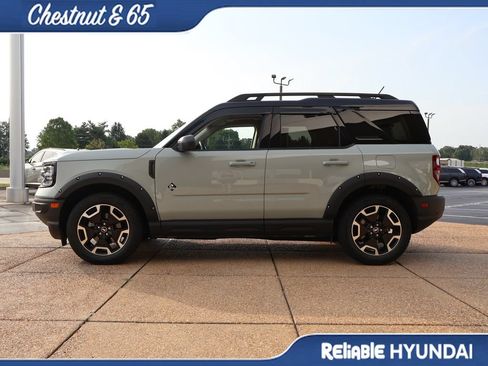 Used 2024 Ford Bronco Sport Outer Banks w/ Tech Package AWD/4WD image 3