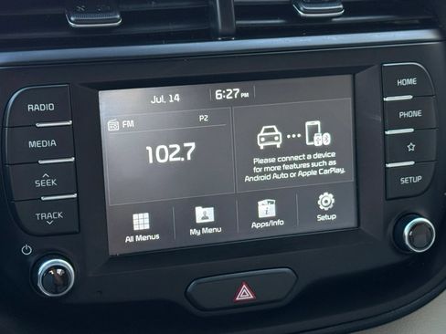 Used 2020 Kia Soul LX FWD image 36