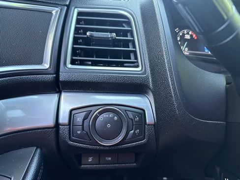 Used 2017 Ford Explorer Sport w/ Equipment Group 401A AWD/4WD image 39