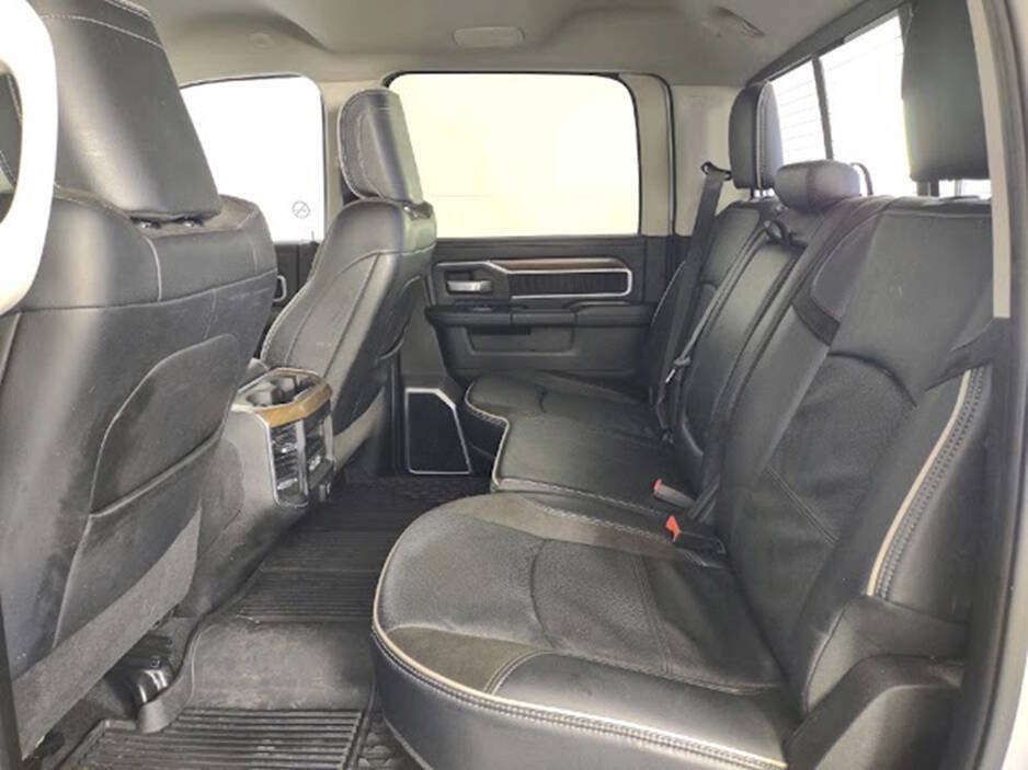 Used 2023 RAM 2500 Laramie AWD/4WD image 15