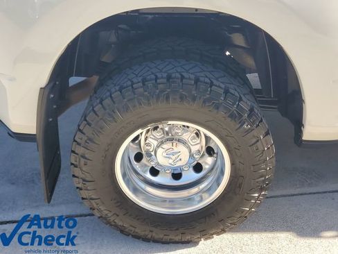 Used 2023 RAM 3500 Laramie AWD/4WD image 10