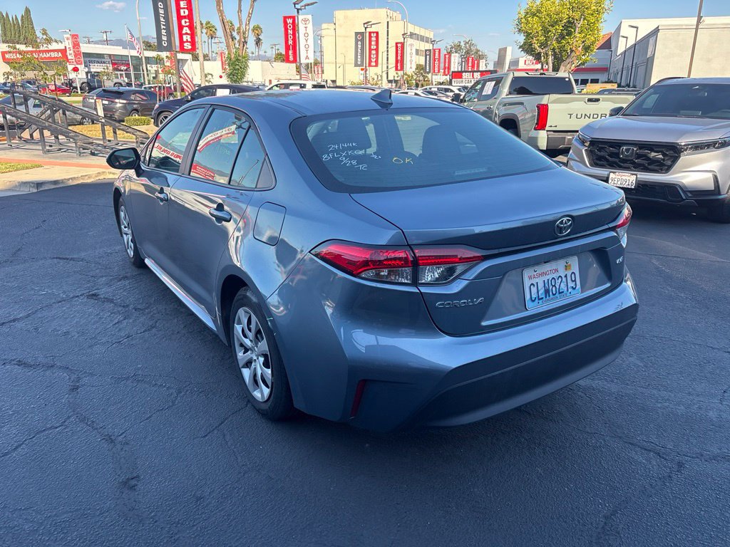 Used 2024 Toyota Corolla LE FWD image 6