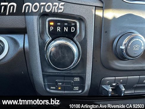 Used 2017 RAM 1500 Express w/ Express Value Package AWD/4WD image 8