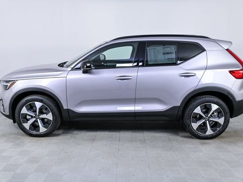 New 2026 Volvo XC40 B5 Plus w/ Protection Package Premier AWD/4WD image 2