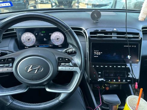Used 2024 Hyundai Tucson SEL w/ Convenience Package FWD image 15