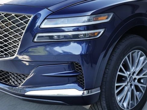 Used 2021 Genesis GV80 2.5T w/ Advanced Package 03 RWD image 12