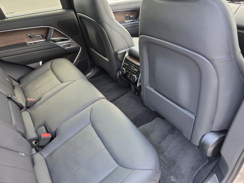 Certified 2023 Land Rover Range Rover SE AWD/4WD image 26