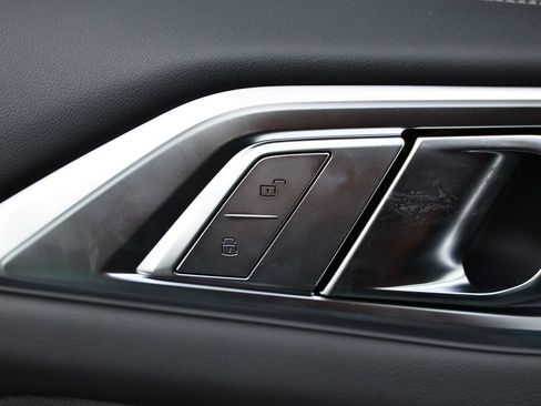 New 2027 BMW M4 Coupe w/ Executive Package RWD image 15