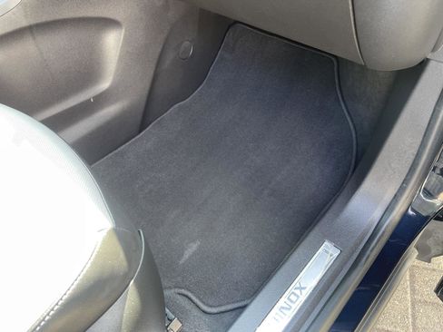 Used 2021 Chevrolet Equinox Premier FWD image 37
