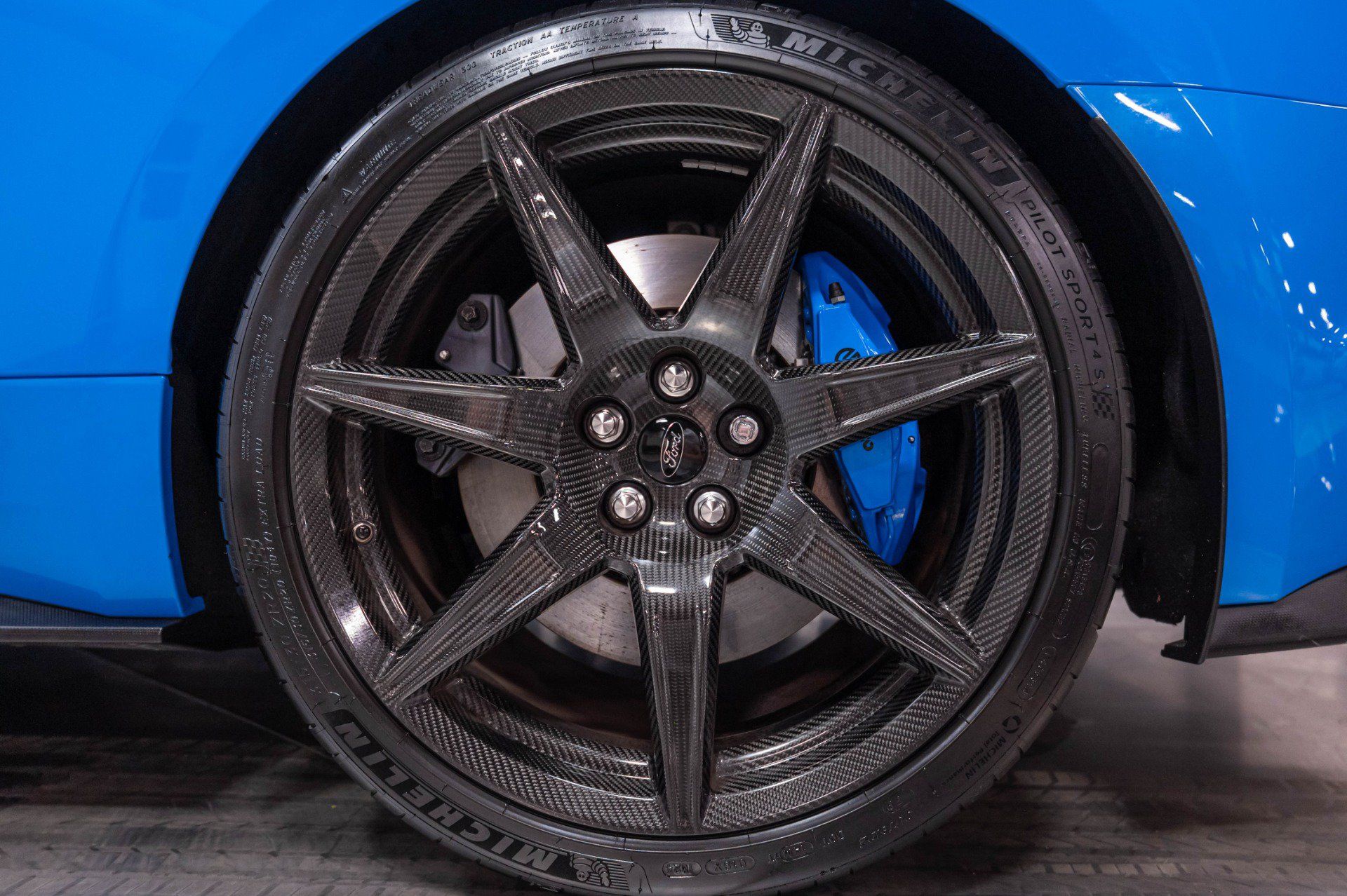 Used 2022 Ford Mustang Shelby GT500 w/ Carbon Fiber Track Pack RWD image 28
