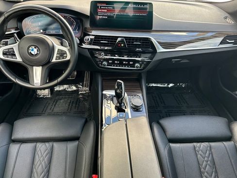 Used 2023 BMW 530i w/ M Sport Package RWD image 14