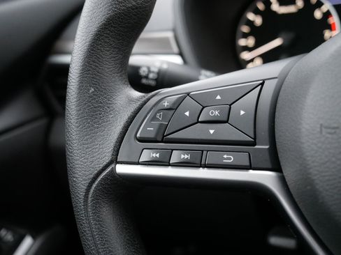 Certified 2023 Nissan Altima 2.5 SV image 28