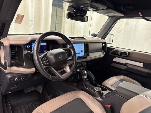 Used 2022 Ford Bronco Wildtrak AWD/4WD image 18