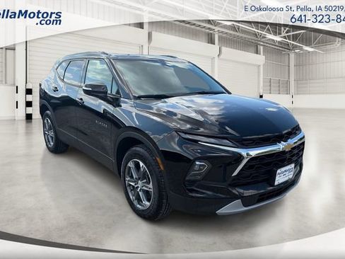 New 2026 Chevrolet Blazer LT w/ Sound & Technology Package AWD/4WD image 1