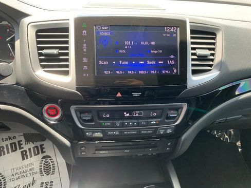 Used 2016 Honda Pilot Elite image 13