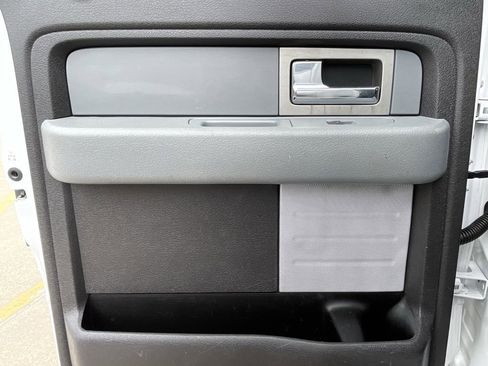 Used 2011 Ford F150 XLT w/ Trailer Tow Pkg image 32