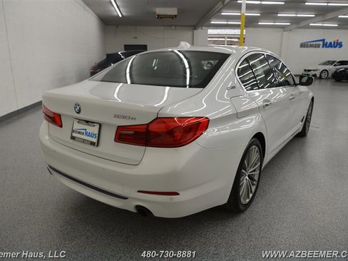 Used 2018 BMW 530e iPerformance image 9