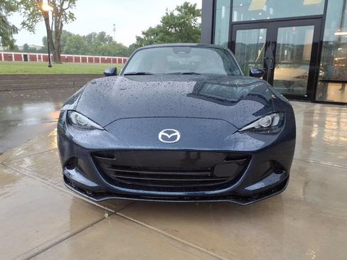 New 2026 MAZDA MX-5 Miata Grand Touring w/ Appearance Package RWD image 2