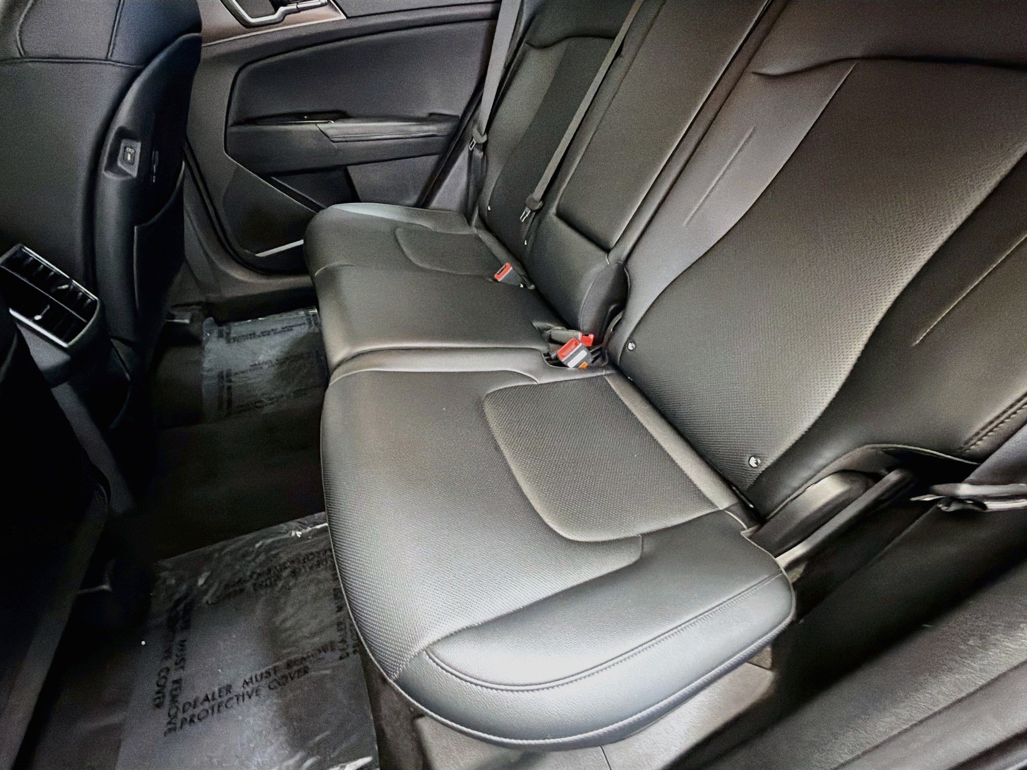 Used 2025 Kia Sportage EX FWD image 13
